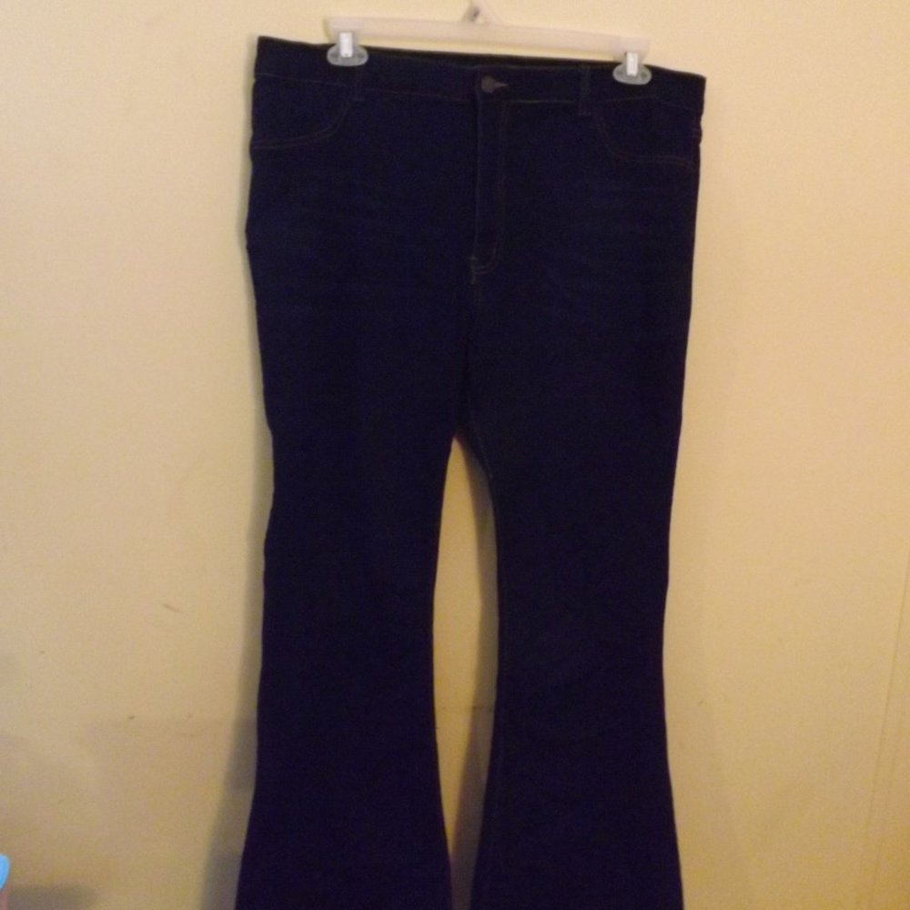 Plus size flare jeans